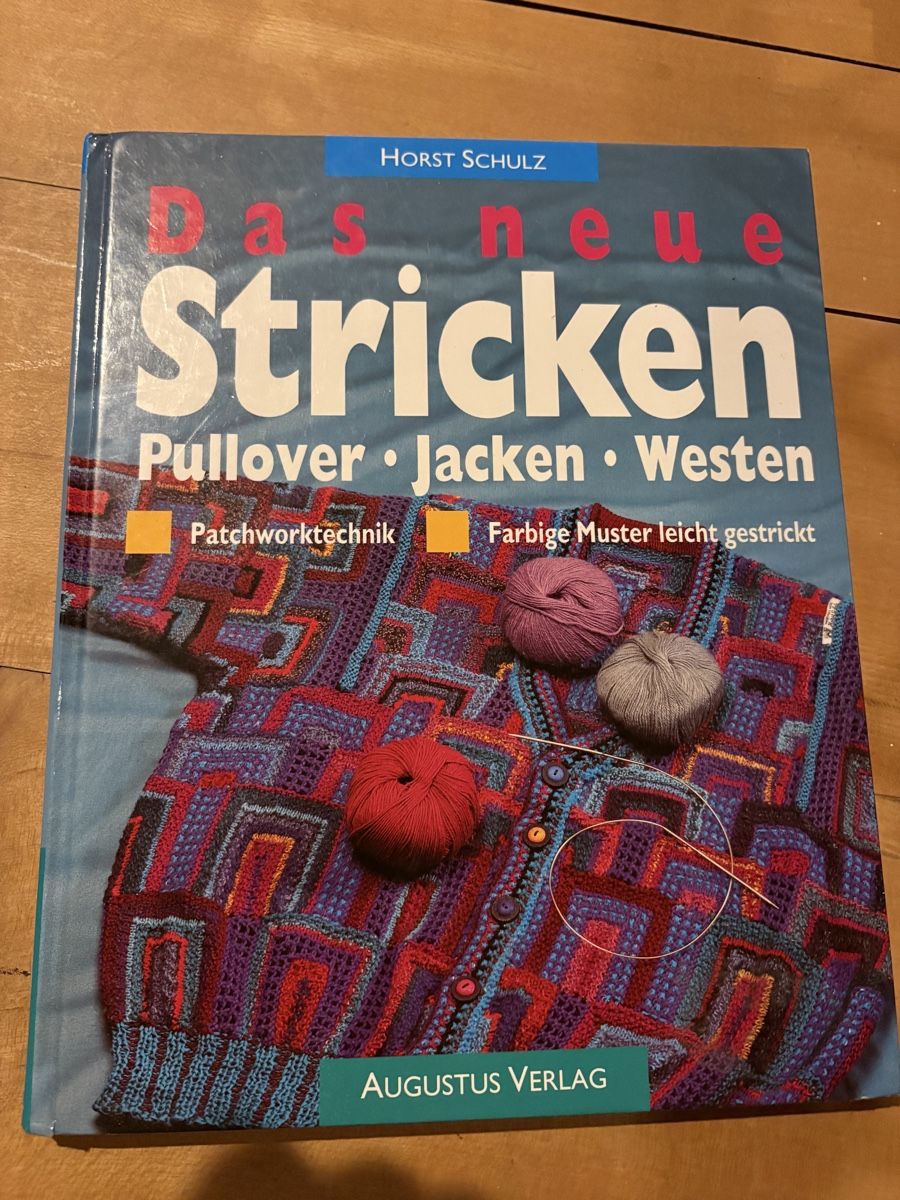 Livres: Strickbüchlein antik – D'occasion à Ellikon am Rhein par vielmehr 3