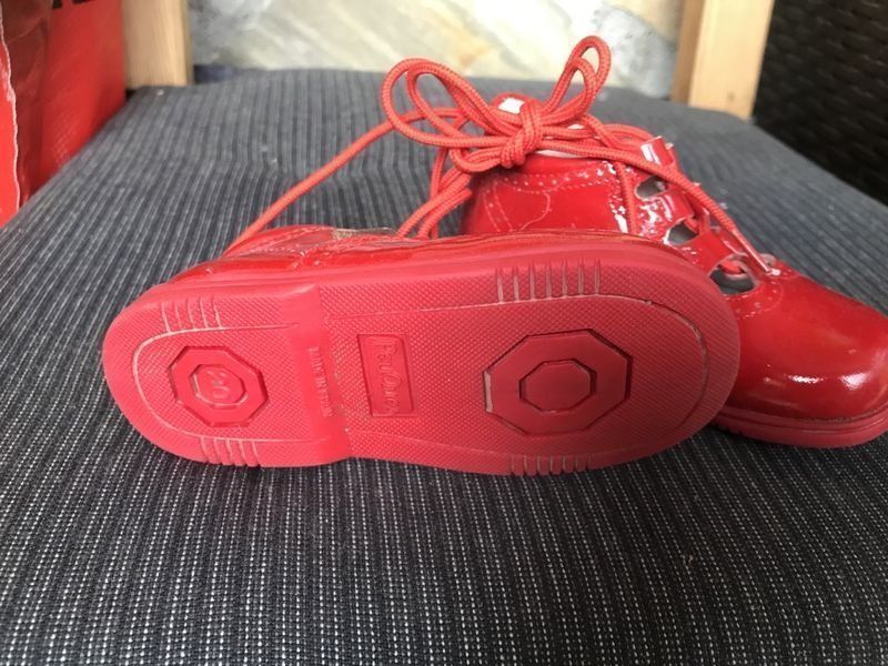 Scarpe per ragazze: Mädchen Sandaletten Peu Ques Leder 20 – Nuovo (secondo la descrizione) da Bergdietikon venduto da antovale 1