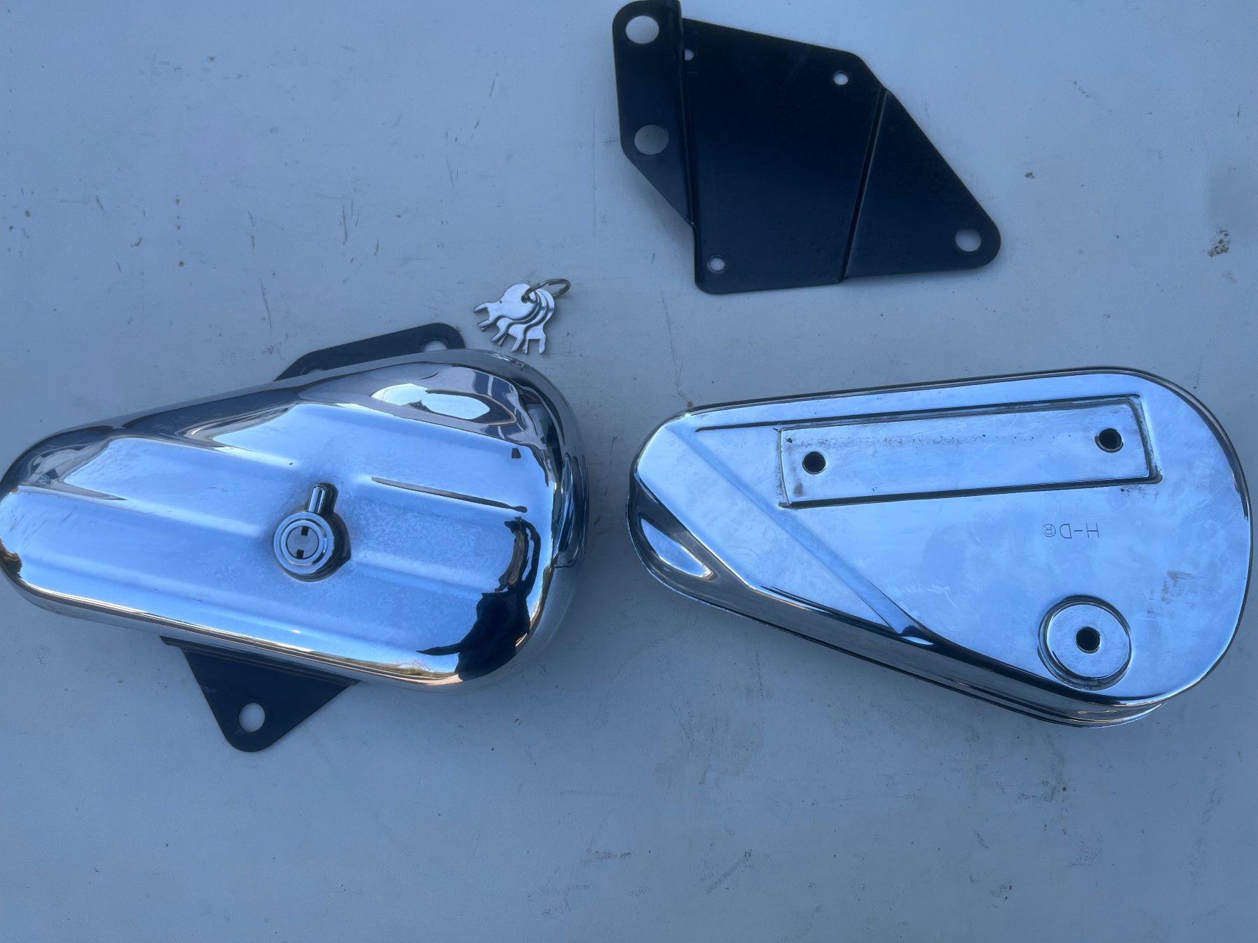 Harley-Davidson Tutti gli attrezzi: Harley Davidson Tool Box, links & rechts – Usato da Magden venduto da Hornet2 8