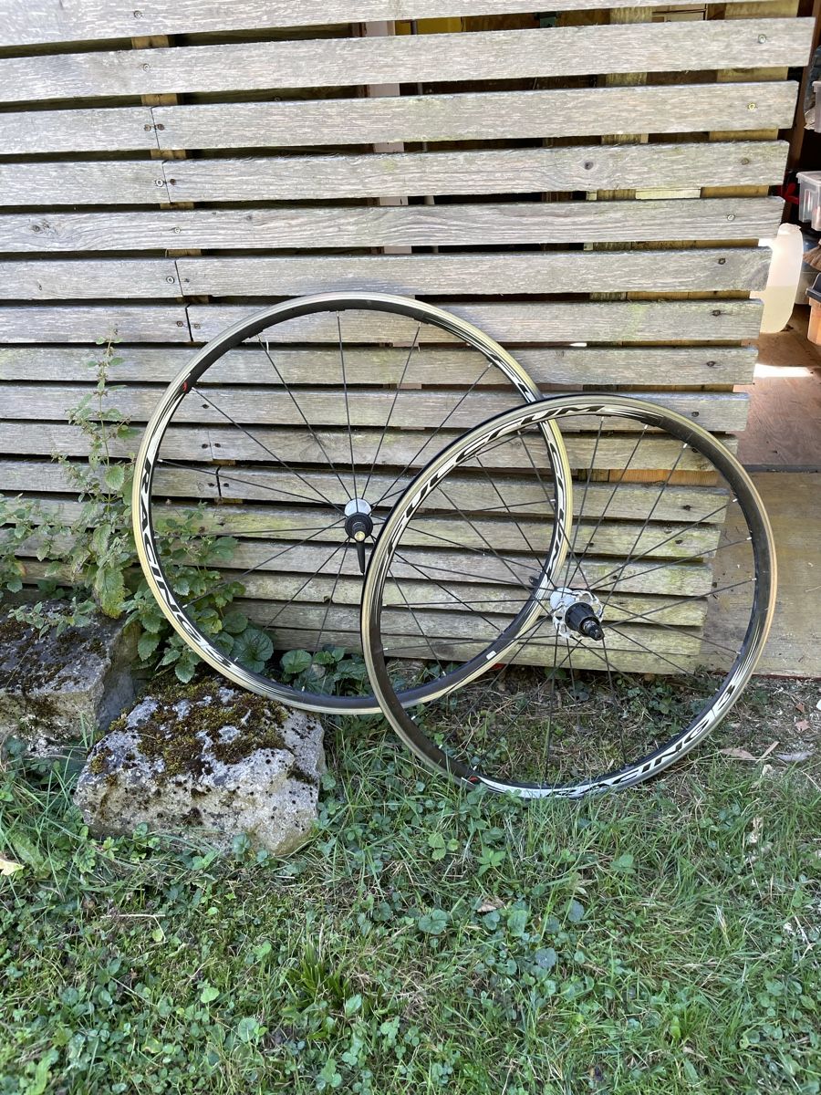 Fulcrum Pezzi di ricambio: Fulcrum racing 3 – Usato da Lausanne venduto da arv_75mn