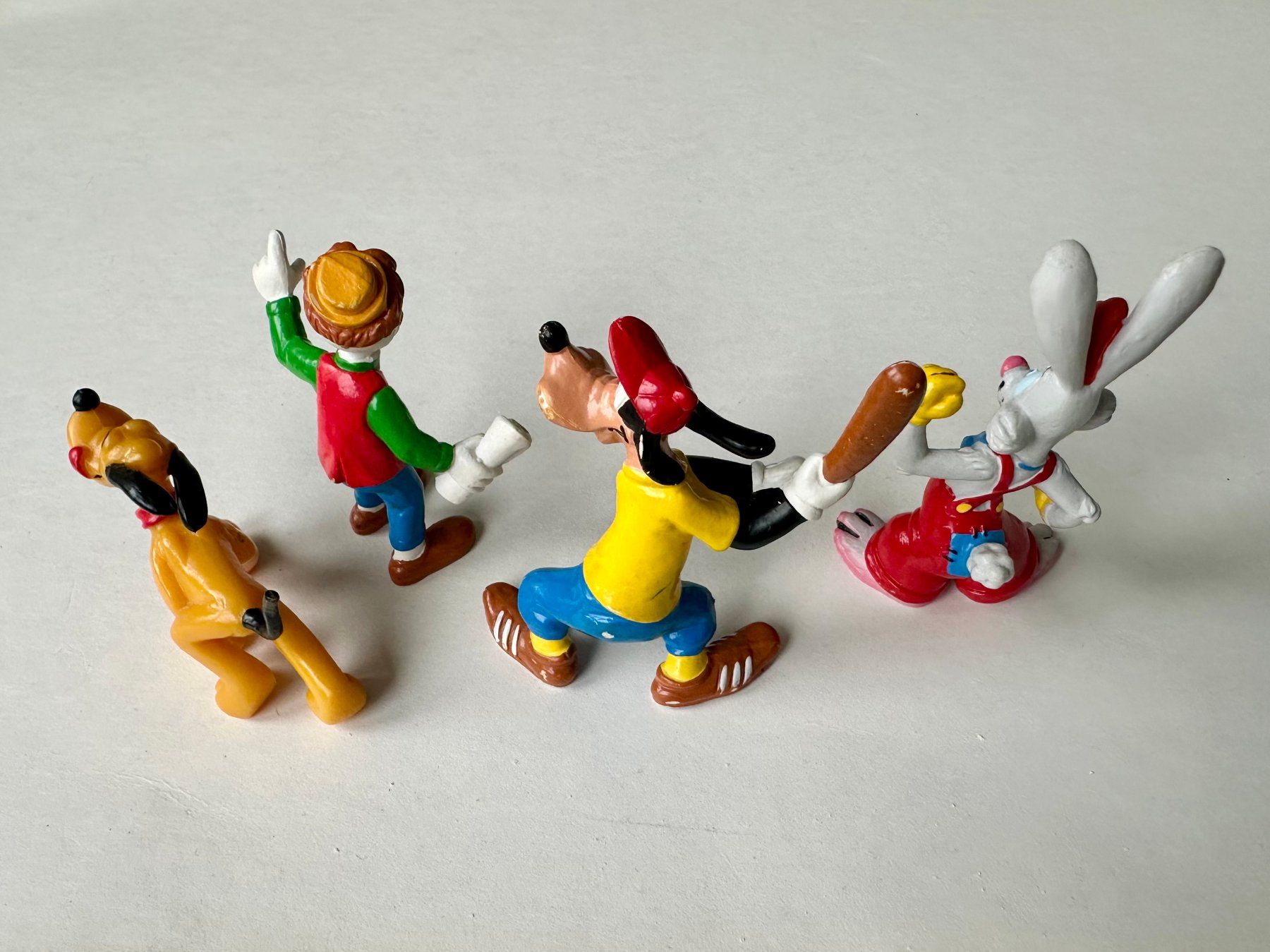 Bullyland Jouets: Bully Pluto, Goofy, Daniel Düsentrieb, Hase Roger, Bullyland – D'occasion à Adligenswil par e17s15 1
