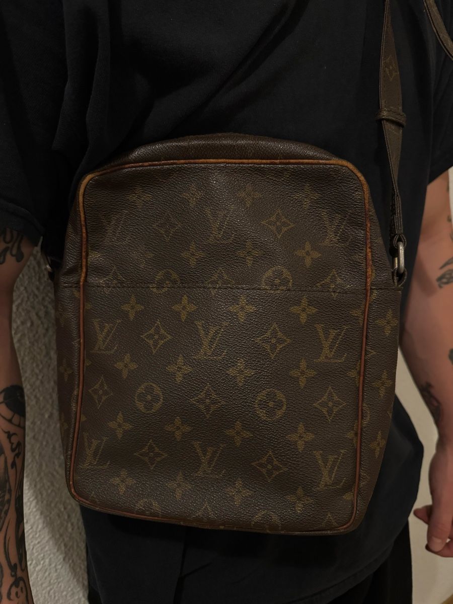 Louis Vuitton Sacs: Louis Vuitton Tasche Monogram Crossbody  – D'occasion à Bern par Ru4Fy 1
