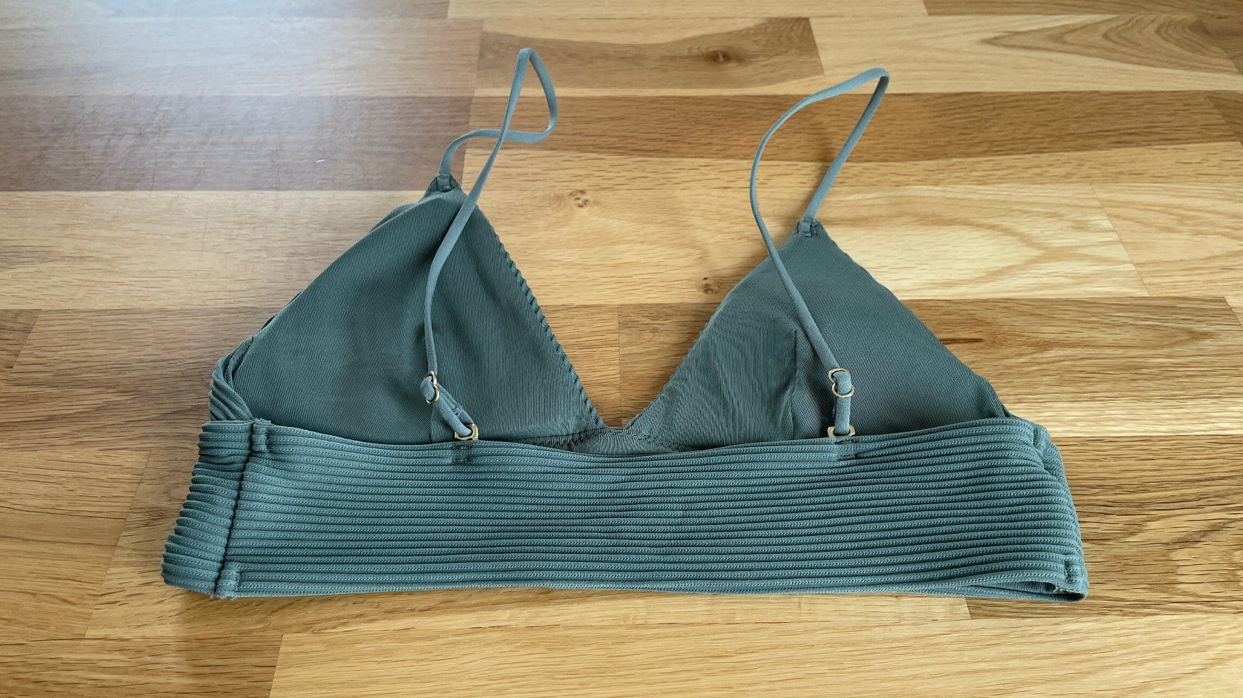 Costumi da bagno & Bikini: Bikini-Oberteil Grösse S – Nuovo (secondo la descrizione) da Burgdorf venduto da Crown. 1