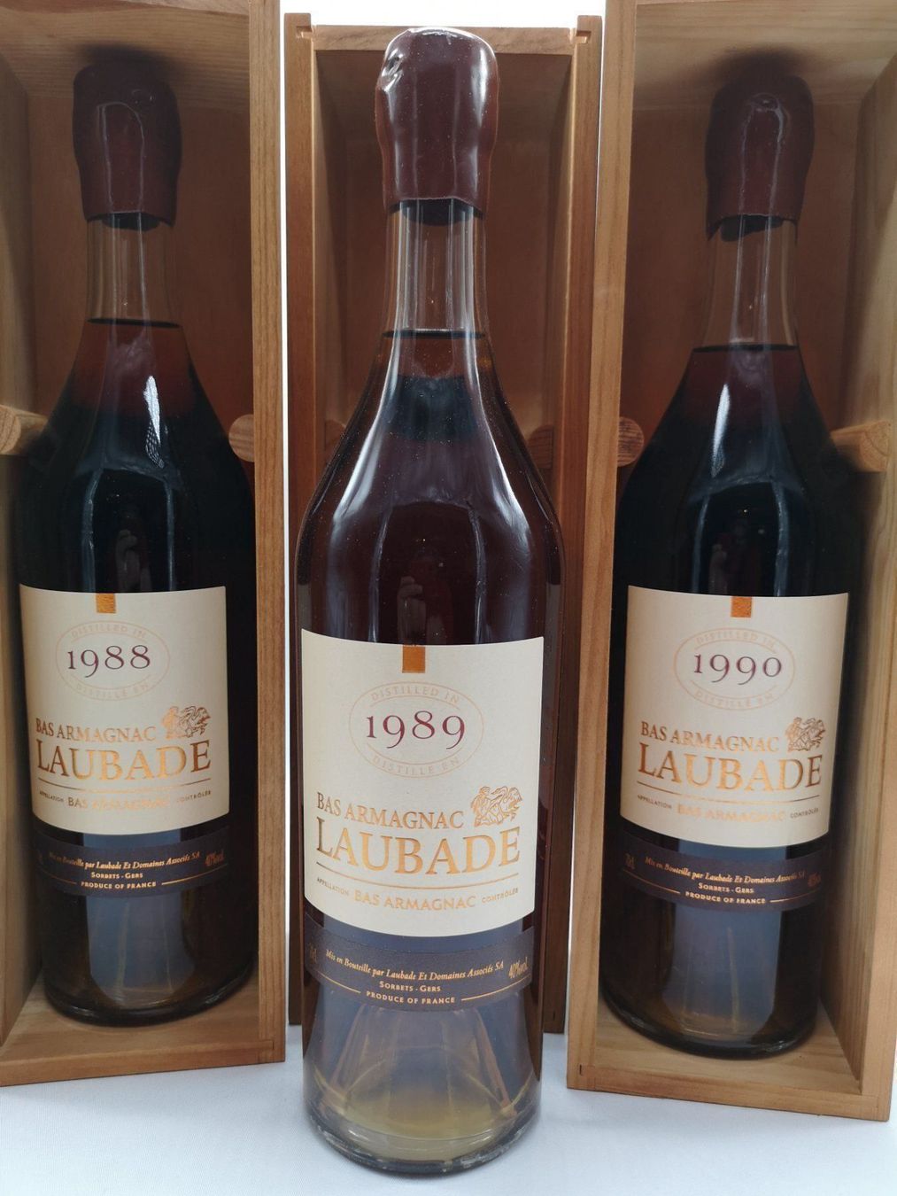Bevande alcoliche: ARMAGNAC  millésimes 1988 / 1989 / 1990 – Nuovo e nell'imballaggio originale da Bulle venduto da italicum