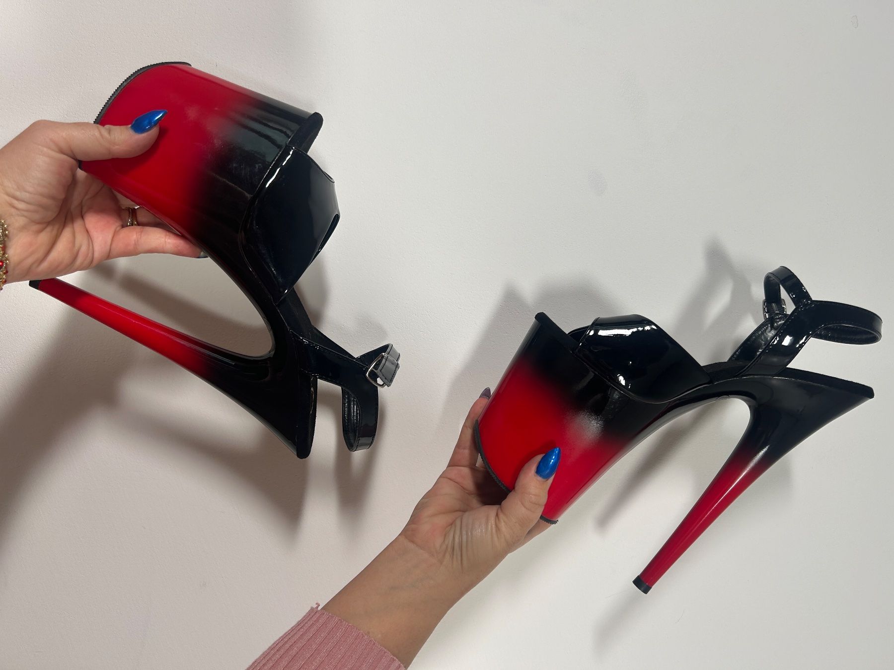 Scarpe da donna: Pleaser Platform Heels Schwarz Rot Gr 38 Neu – Nuovo e nell'imballaggio originale da Regensdorf venduto da Spyke55 5