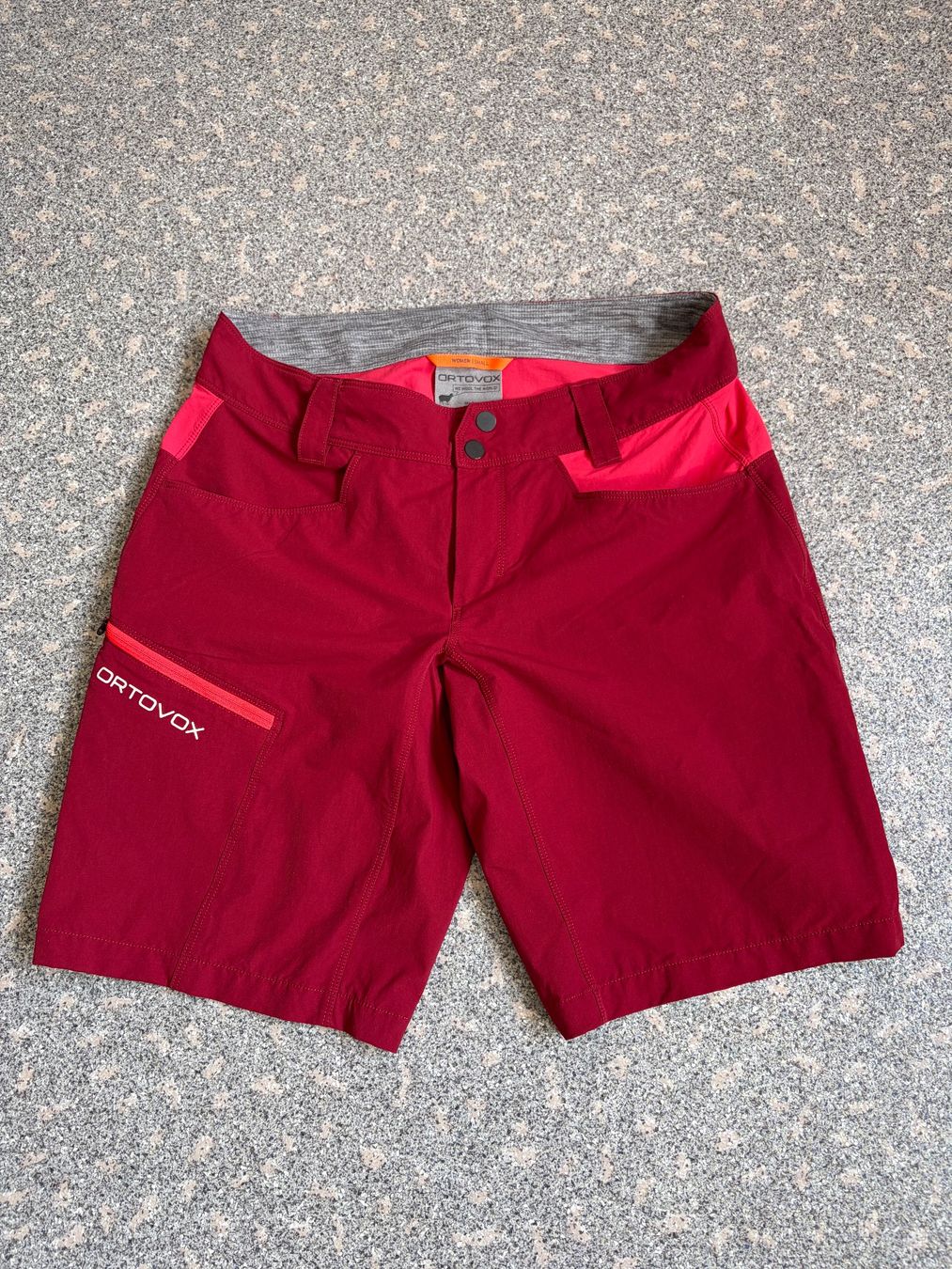 Ortovox Pantaloni: ORTOVOX - Damen Shorts – Nuovo (secondo la descrizione) da Sumvitg venduto da Wandern38