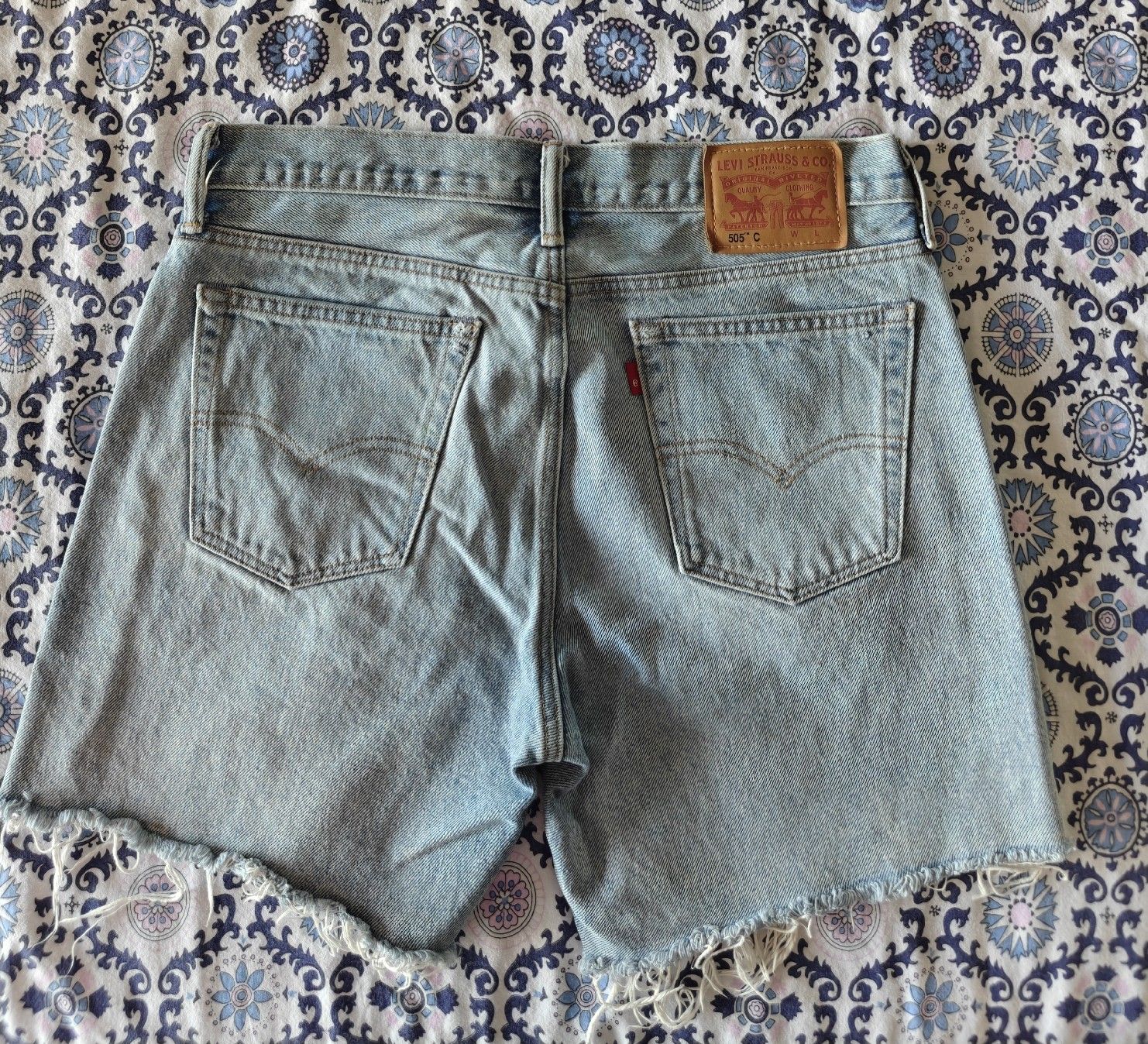 Levi's Jeans: Levi's Jeans Shorts - Gr. M - NEU – Nuovo e nell'imballaggio originale da Winterthur venduto da Dana_33 1