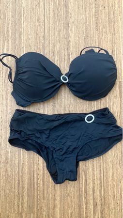 Damen Unterwäsche schwarz Grösse S mit Schmuckelement