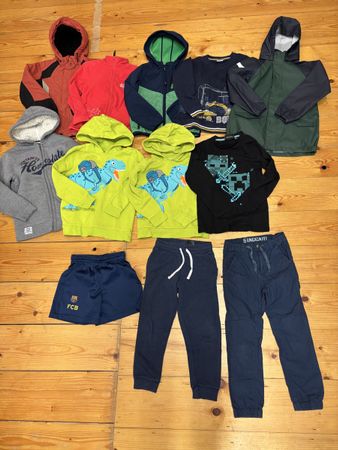 Kleiderpaket Jungs, Grösse 122/128-134