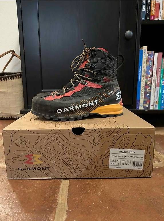 Chaussures hommes: Garmont Tower 3.0 GTX – D'occasion à Birmensdorf ZH par hen_mrk9