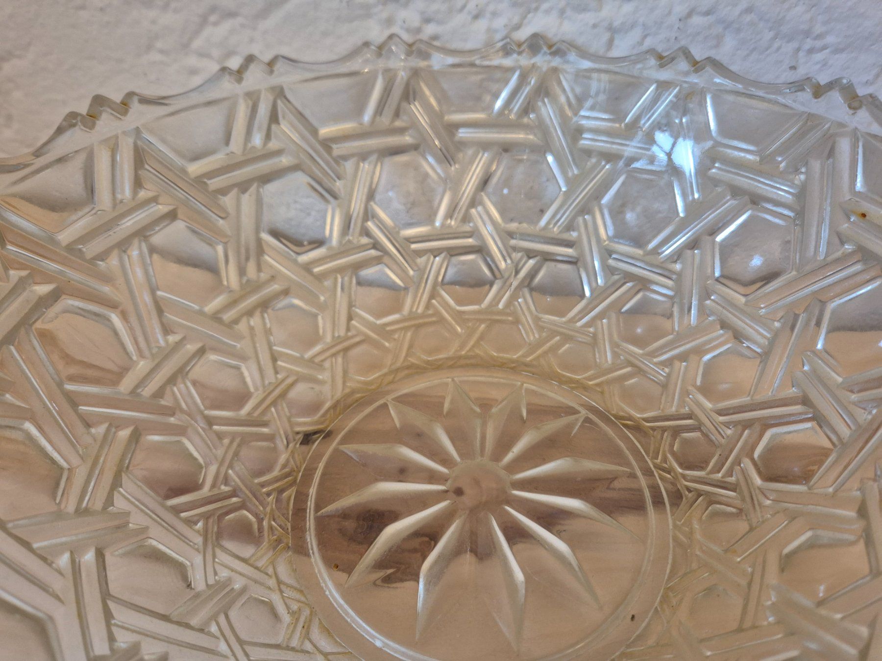 Schalen: Vintage Pressglasschale mit Sternmuster – Gebraucht aus Bern von aronari 2