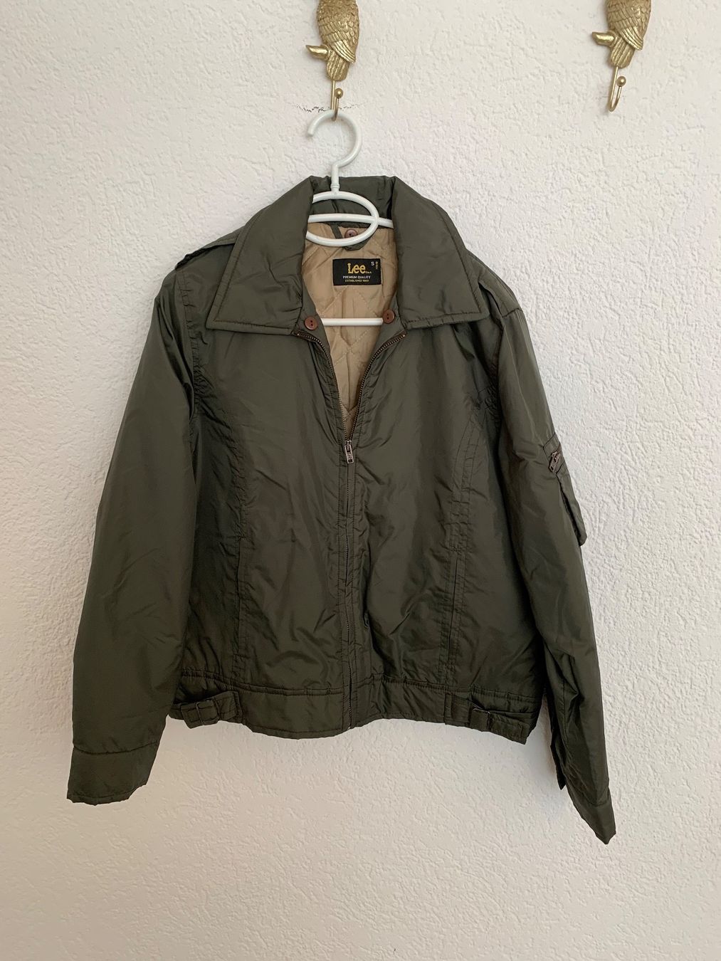 Lee Giacche: Lee Jacke Oliv Grün Gr. S – Usato da Fislisbach venduto da KolibriSecondhand