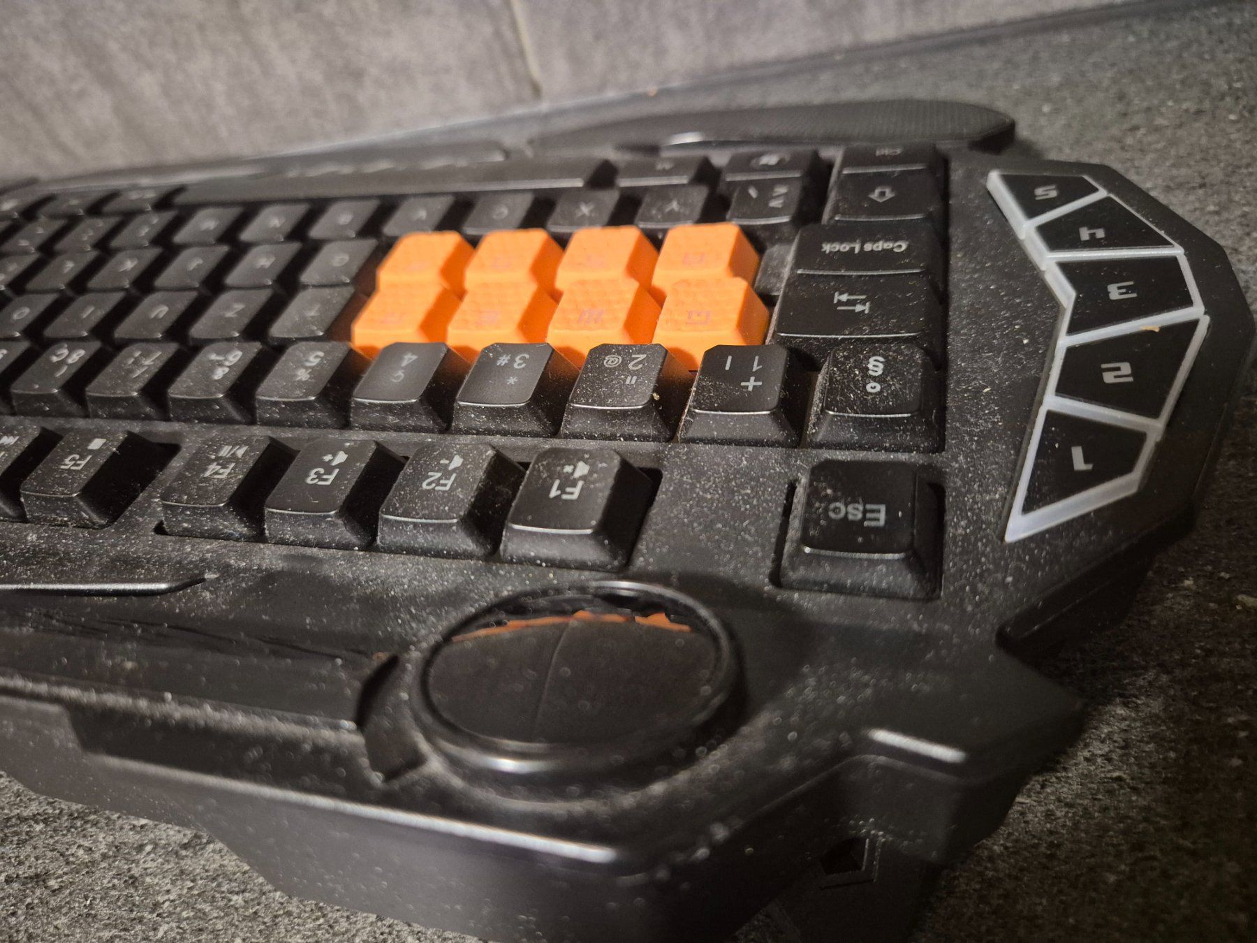 Tastiere: Clavier A4TECH Bloody B318 black – Usato da Essertes venduto da onezoneplay 5