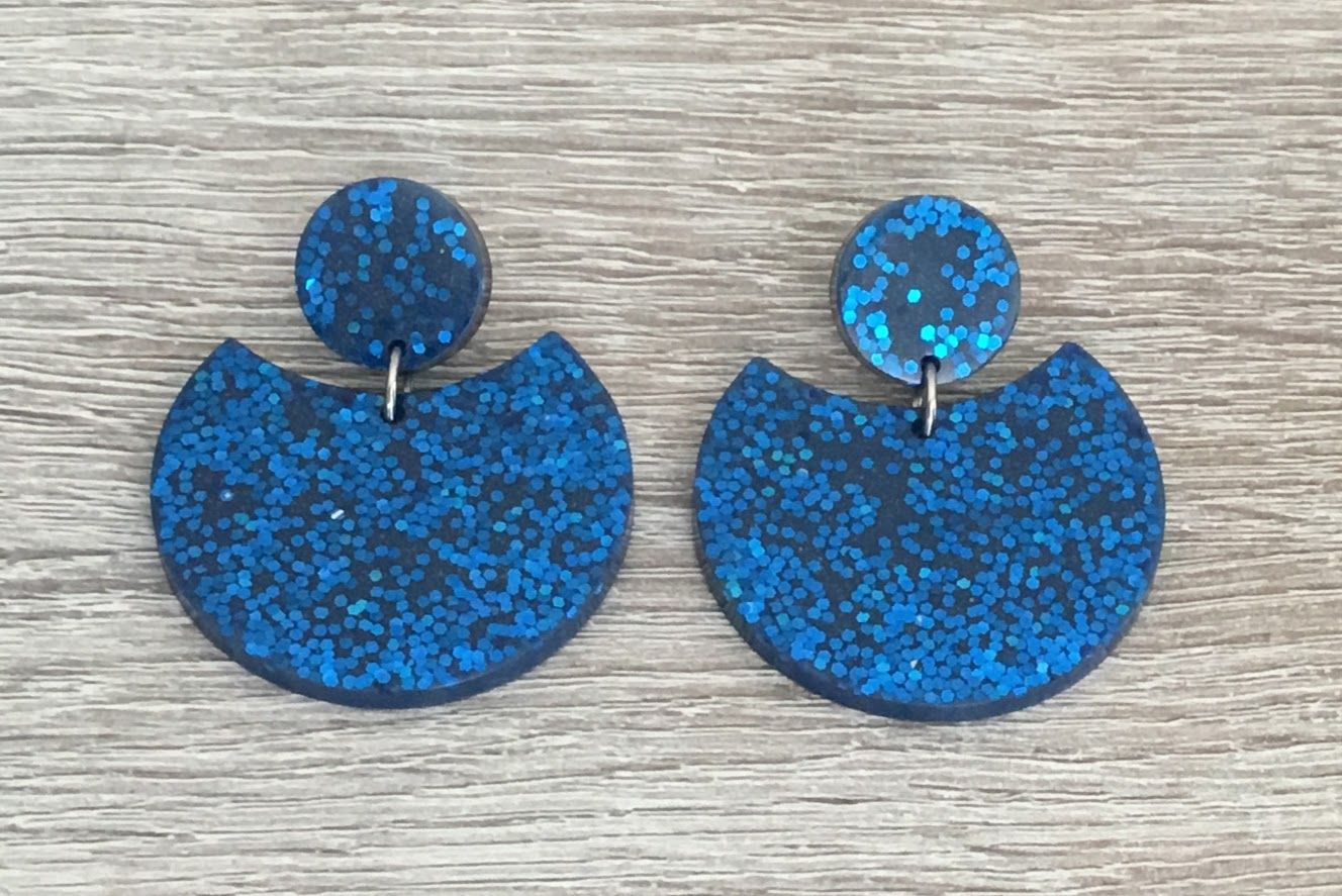 Boucles d'oreille: clous d’oreilles  – Neuf (Voir description) à Genève par mir_qfr5