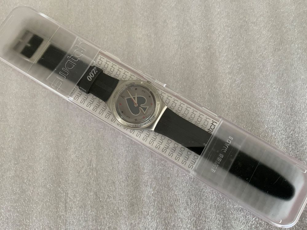 Swatch Montres: Swatch 007 Irony Big LE CHIFFRE / CASINO ROYALE - ungetragen – Neuf avec emballage d'origine à Wettswil par rotonda 9