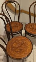 3 Bugholzstühle im Thonet-Stil mit Jugendstil-Motiv