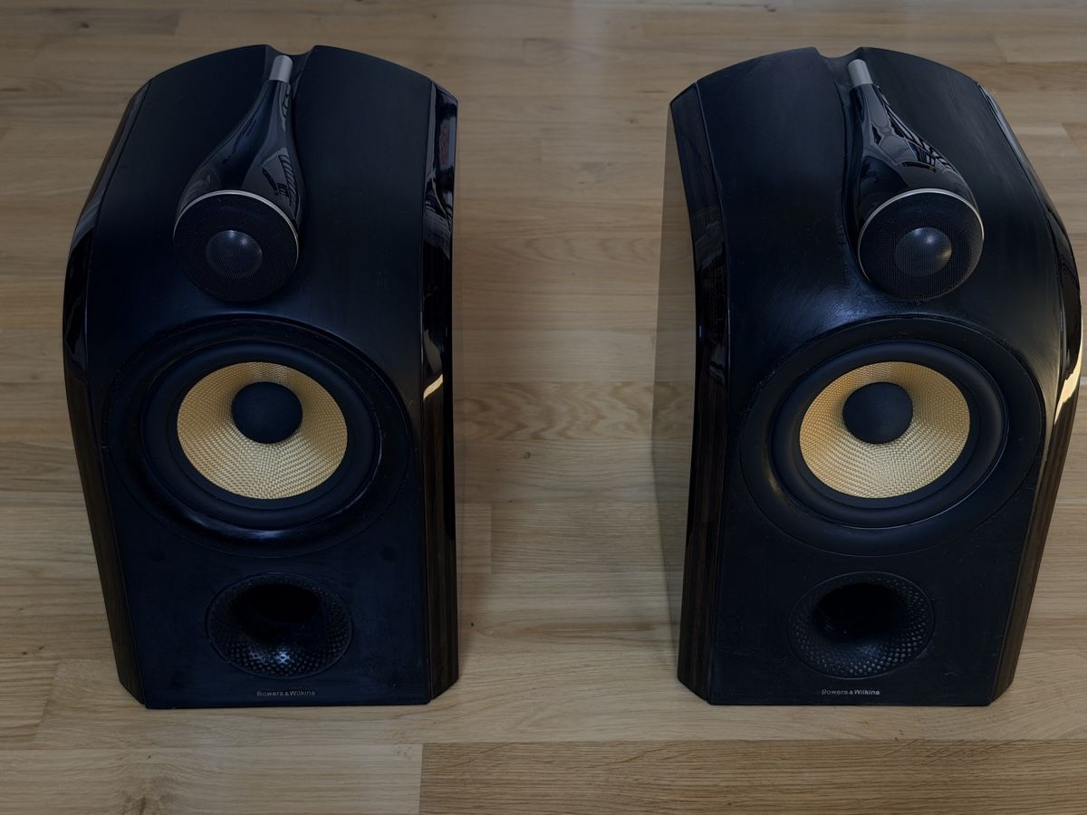 Bowers & Wilkins Casse acustiche: Bowers & Wilkins PM1 inkl. Original Ständer – Usato da Wil ZH venduto da 1111daniel 3