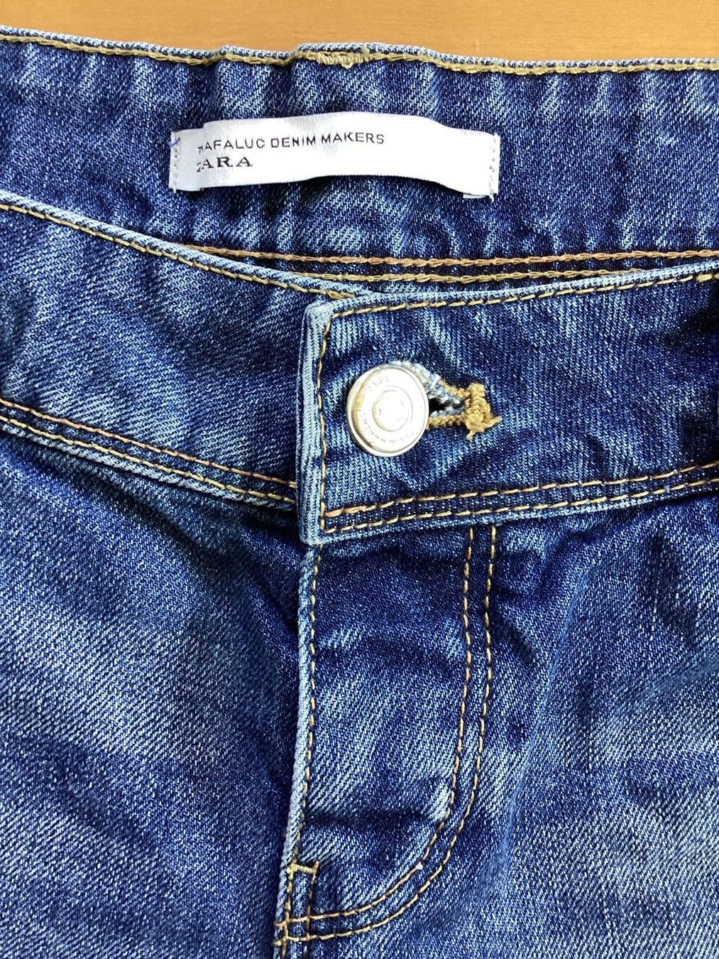 Zara Pantaloni: Zara, Damenshorts, Gr. 34 – Usato da Salenstein venduto da Esprit57 2