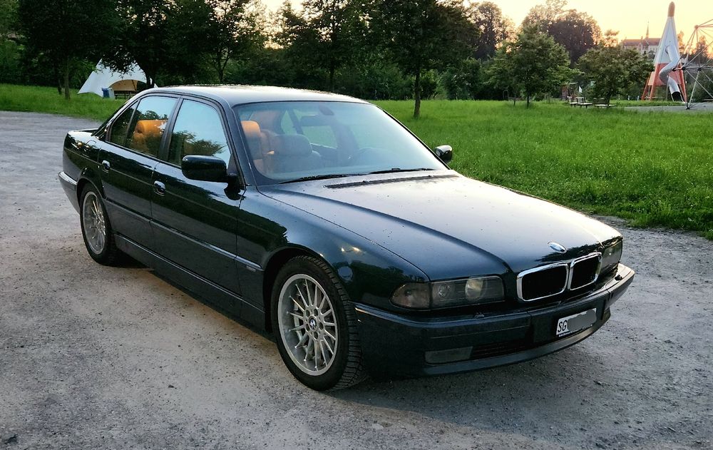 BMW 740 i