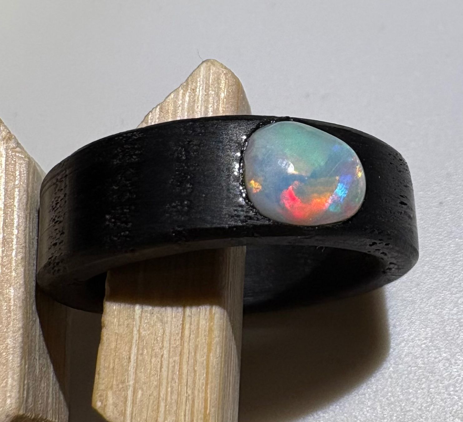 Anelli: Ring Australischer Crystal-Opal+Mooreiche, Grösse 55 – Nuovo (secondo la descrizione) da Wilen b. Wil venduto da Tschirio 6