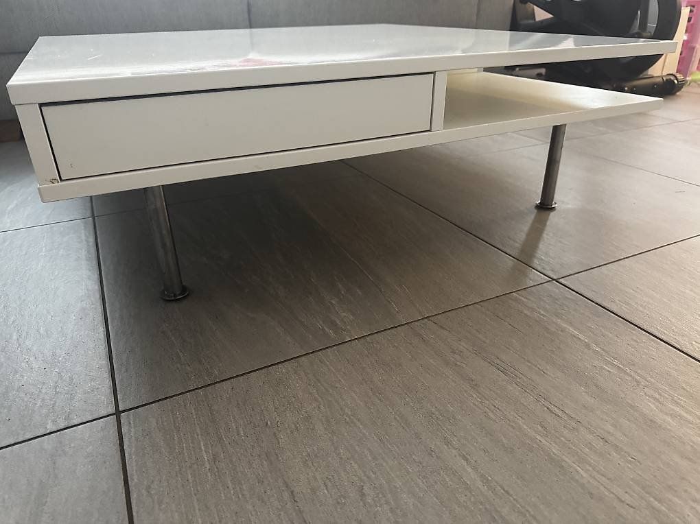 Ikea Tables: IKEA Tofteryd Wohnzimmer Tisch 95x95 – D'occasion à Rickenbach LU par kel_2zfz 1