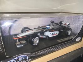 McLaren Mercedes MP4/16 M. Hakkinen 1/18