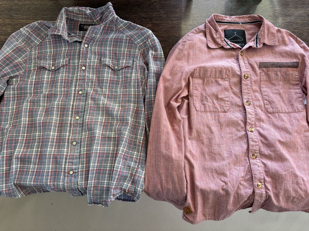 Ralph Lauren Camicie: Zwei wunderschöne, selten getragen Hemden – Usato da Solothurn venduto da Bagi1989