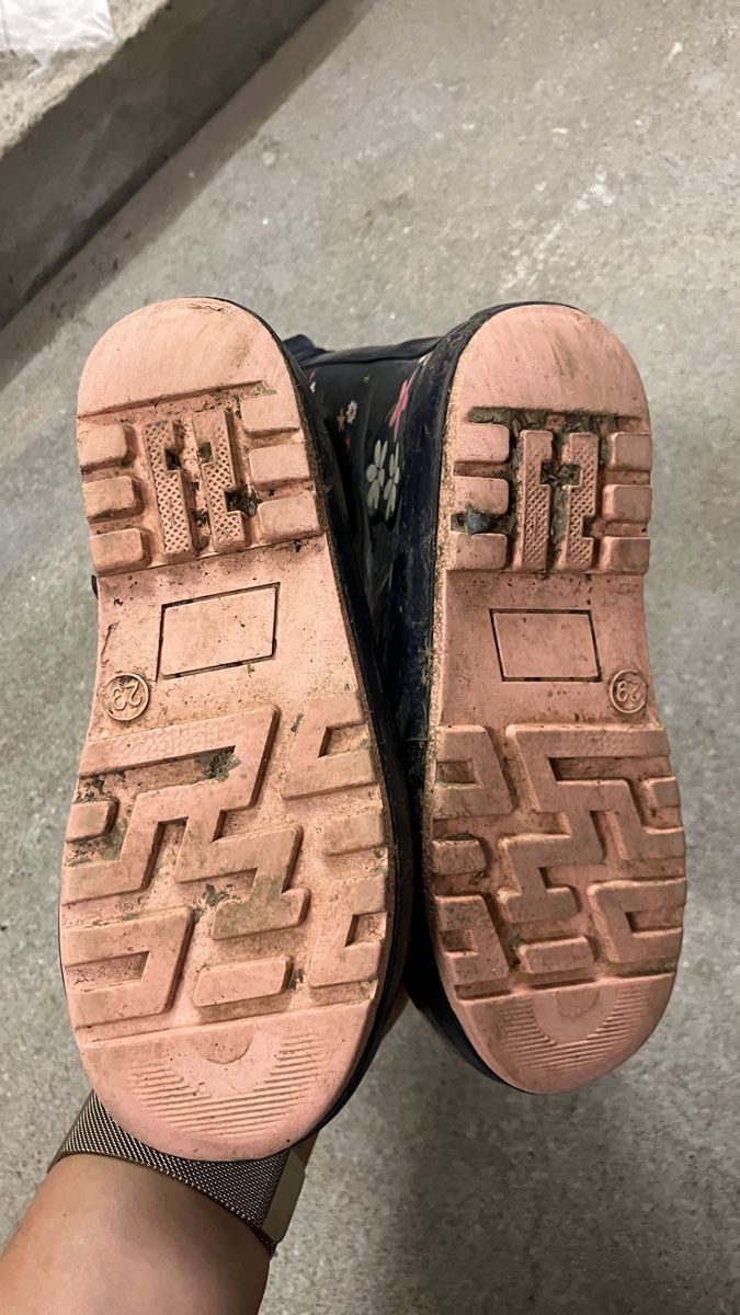 Schuhe für Mädchen: Gummistiefel Mädchen Grösse 29 – Gebraucht aus Wettingen von Vichli 2
