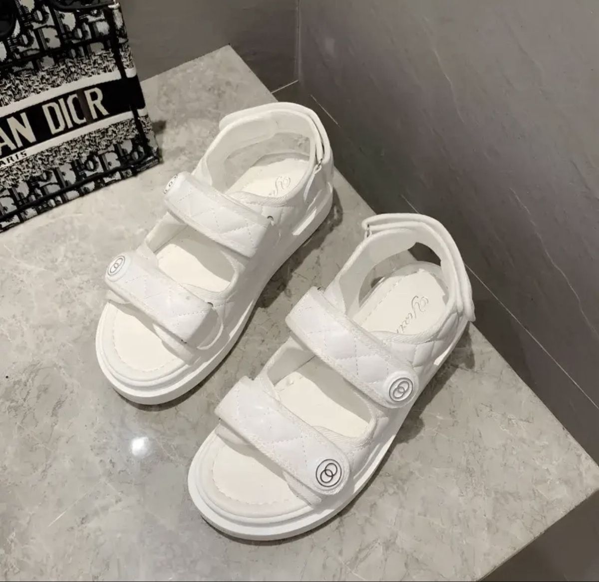 Scarpe da donna: Sandales T.40 – Usato da Fribourg venduto da VSL-LUXE-BRAND 2