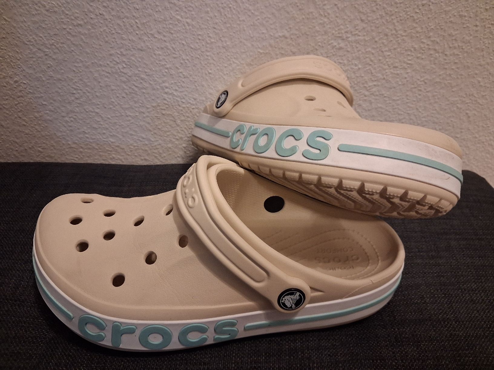 Crocs Chaussures femmes: * Crocs * – Neuf (Voir description) à Wädenswil par gym99