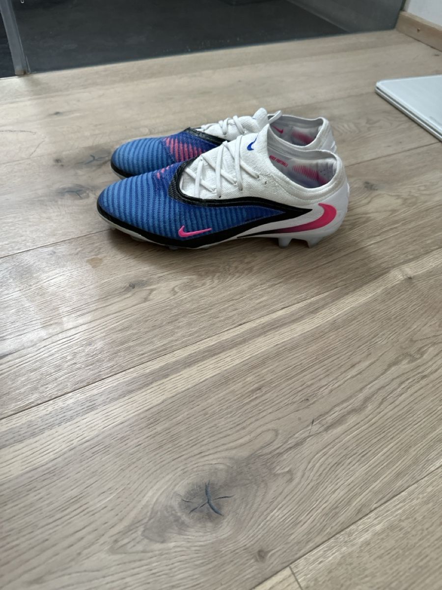 Nike Herrenschuhe: Nike Phantom Fussballschuhe – Gebraucht aus Steinhausen von lar_v7jk