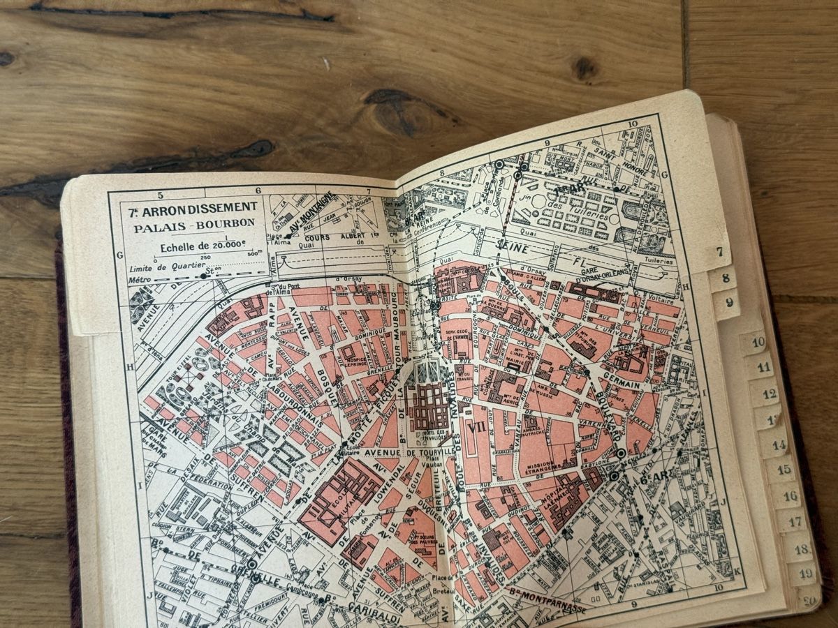Libri: Plan de Paris par Arrondissement Maison L. Guilmin Paris – Usato da Uitikon-Waldegg venduto da Rps 4