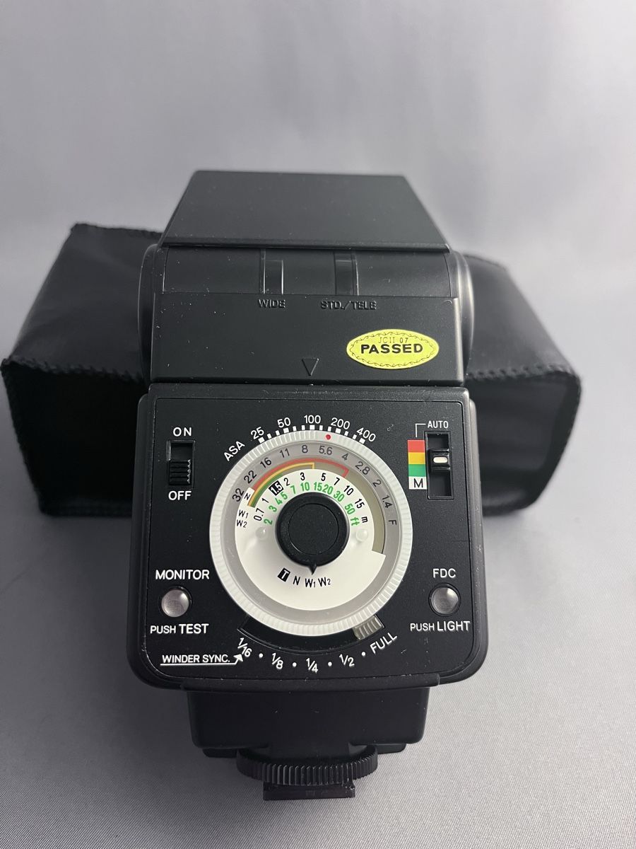 Minolta Flash: Minolta flash 320x full set – Usato da Boudry venduto da martin8mum 1