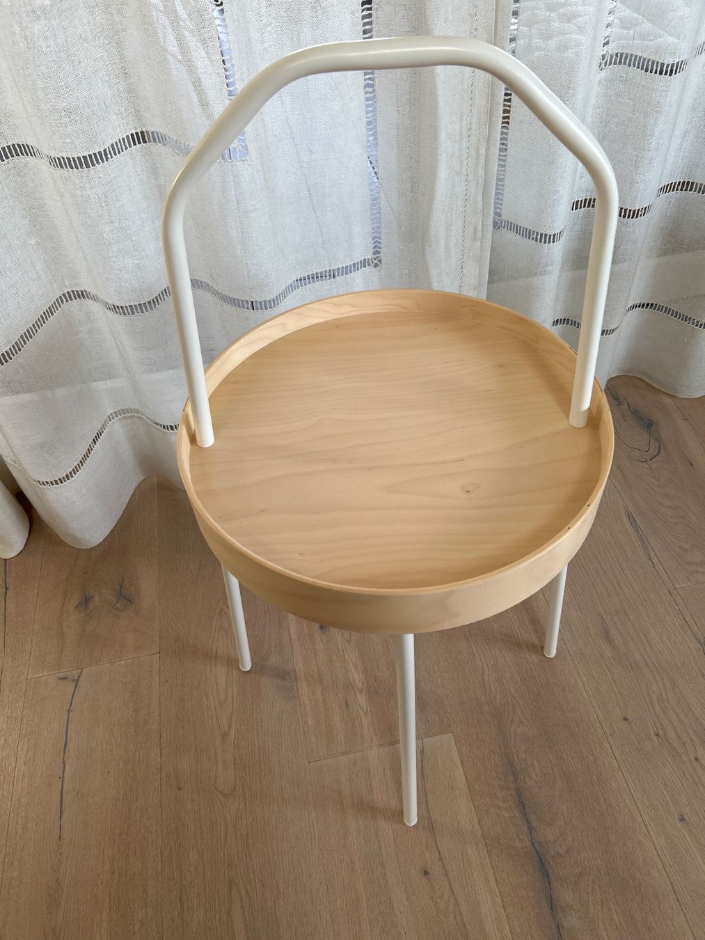 Ikea Nachttische: Beistelltish - IKEA Burvik Weiss - 38 cm Diam, 78 cm hoch – Gebraucht aus Unterengstringen von GGiannelli 1