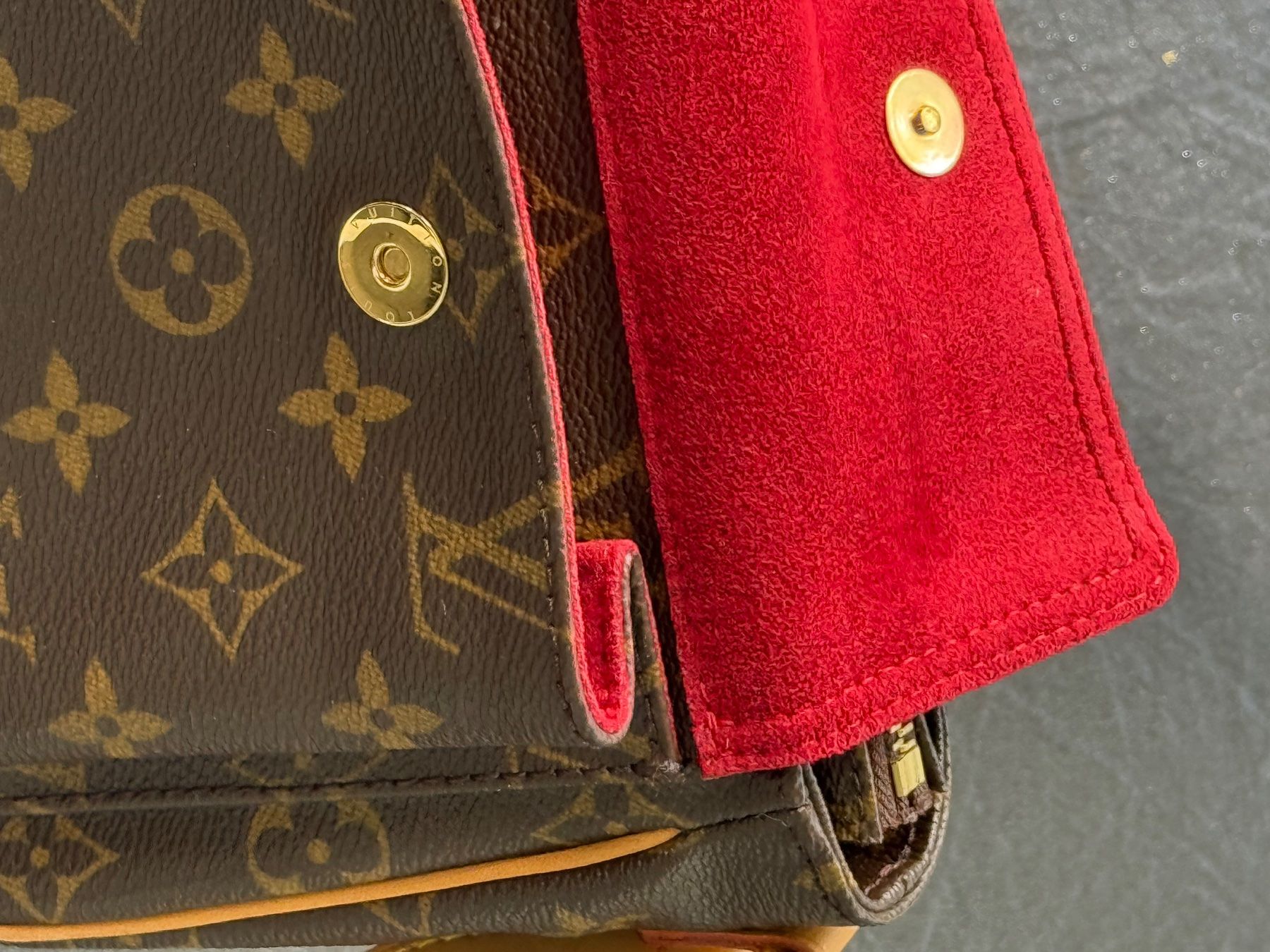 Louis Vuitton Borse da donna: LOUIS VUITTON Monogram Canvas Viva-Cite PM Bag – Usato da Lommis venduto da loqi 3