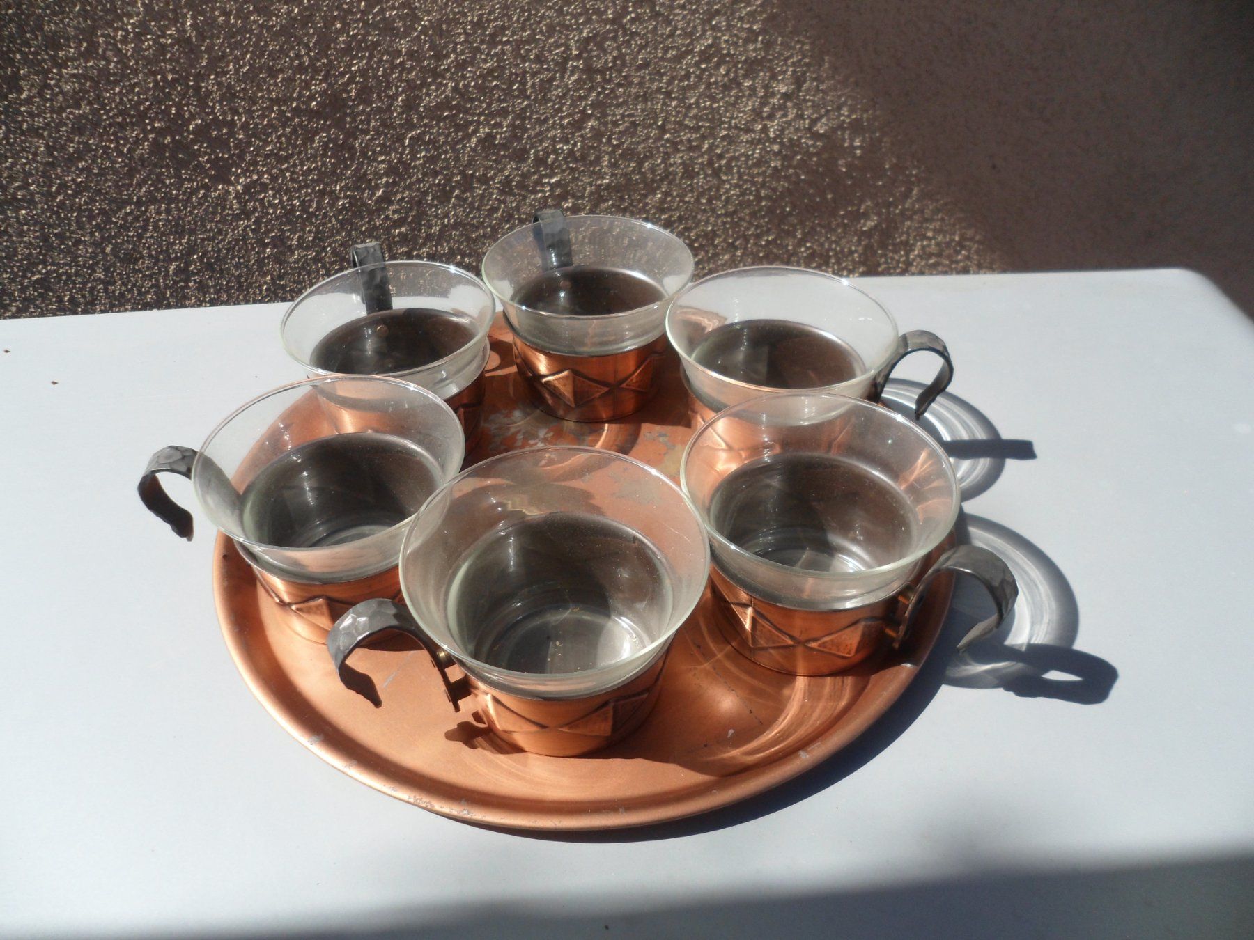 Tazze: 6 Tasses avec support cuivre + plateau – Usato da Yverdon-les-Bains venduto da pitchouffe