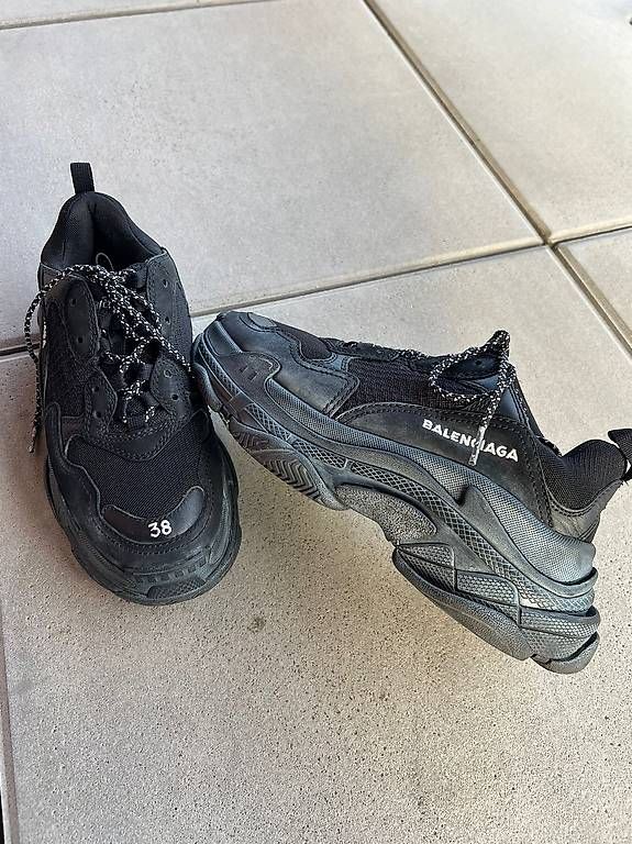 Herrenschuhe: SNEACKERS BALENCIAGA  – Gebraucht aus Gentilino von pet_p7fg 2