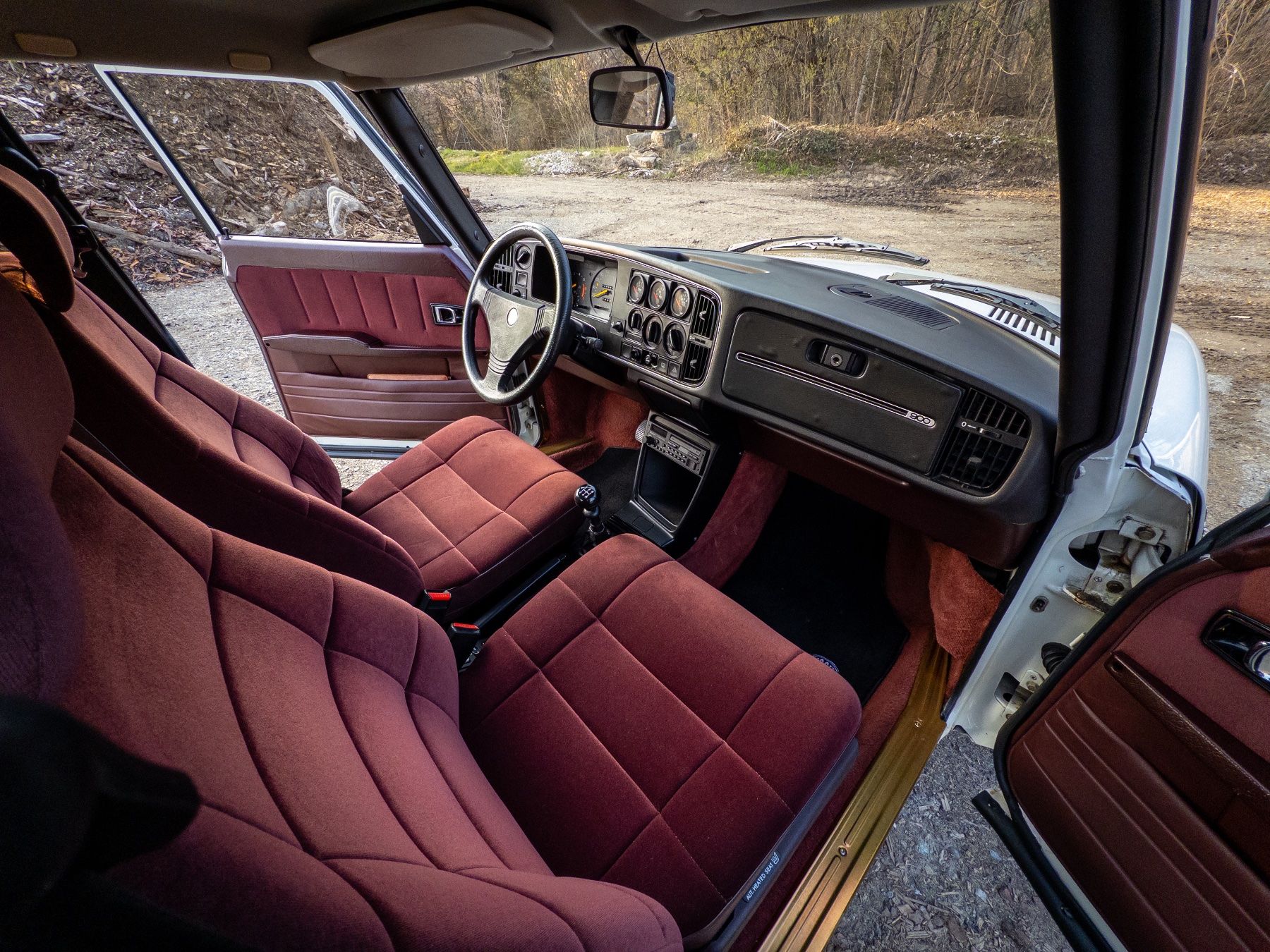 Saab Autos: 1986 SAAB 900 Turbo-s 2.0L 16v – Neu (gemäss Beschreibung) aus Fenil-sur-Corsier von HEMIsphere_Garage 6