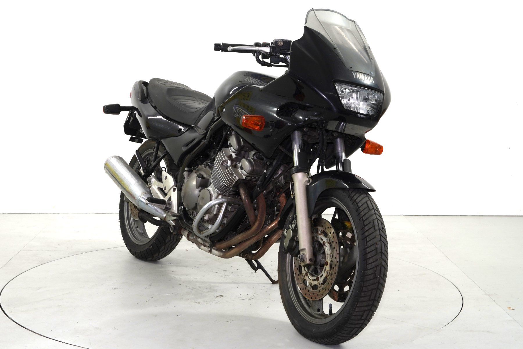 Yamaha Strada: Yamaha Diversion 600 – Usato da Winterthur venduto da MCW 2