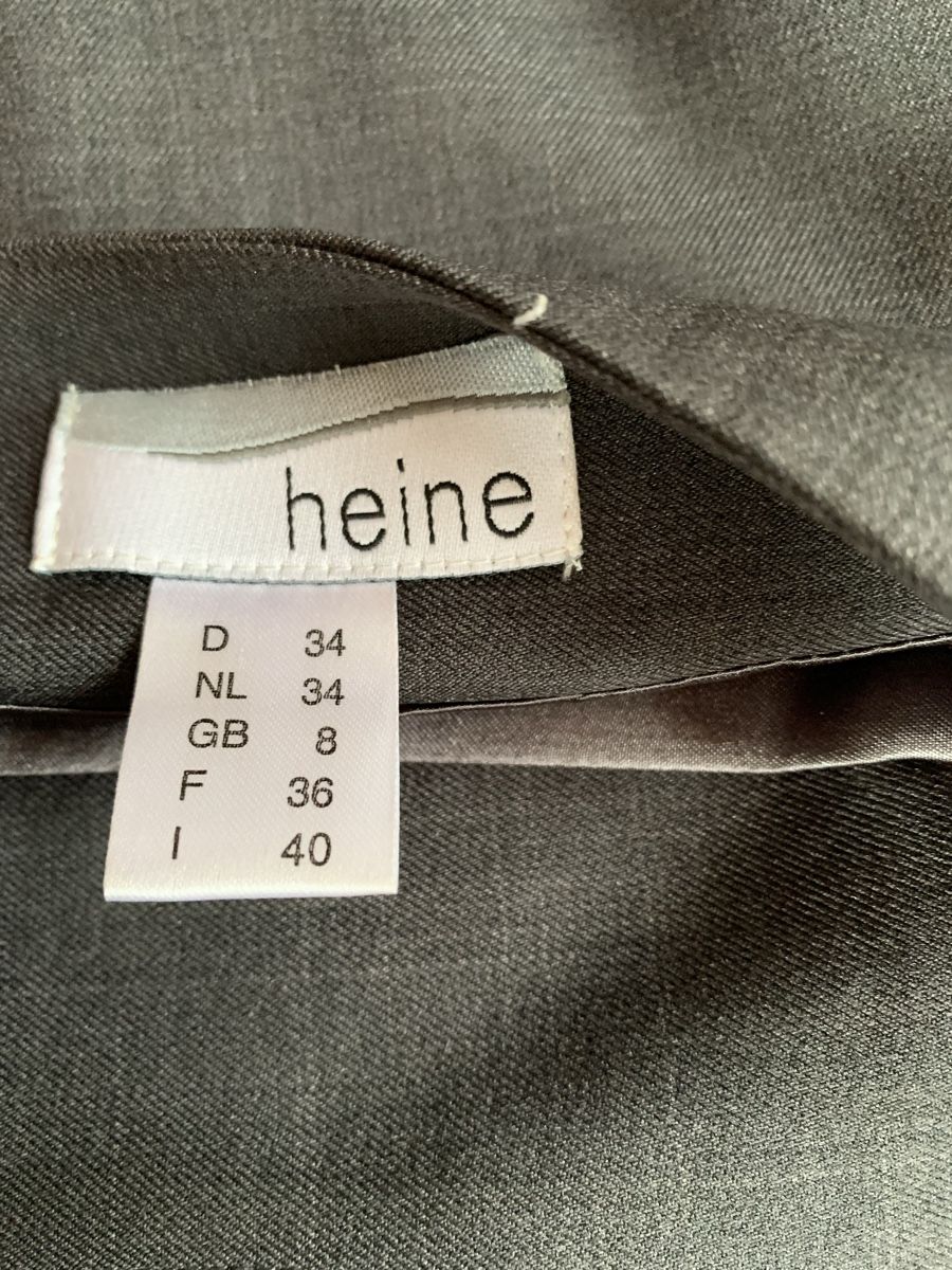 Costumes: Heine Kostüm, Gr. 36 – Neuf (Voir description) à Sempach par katzaana3 3