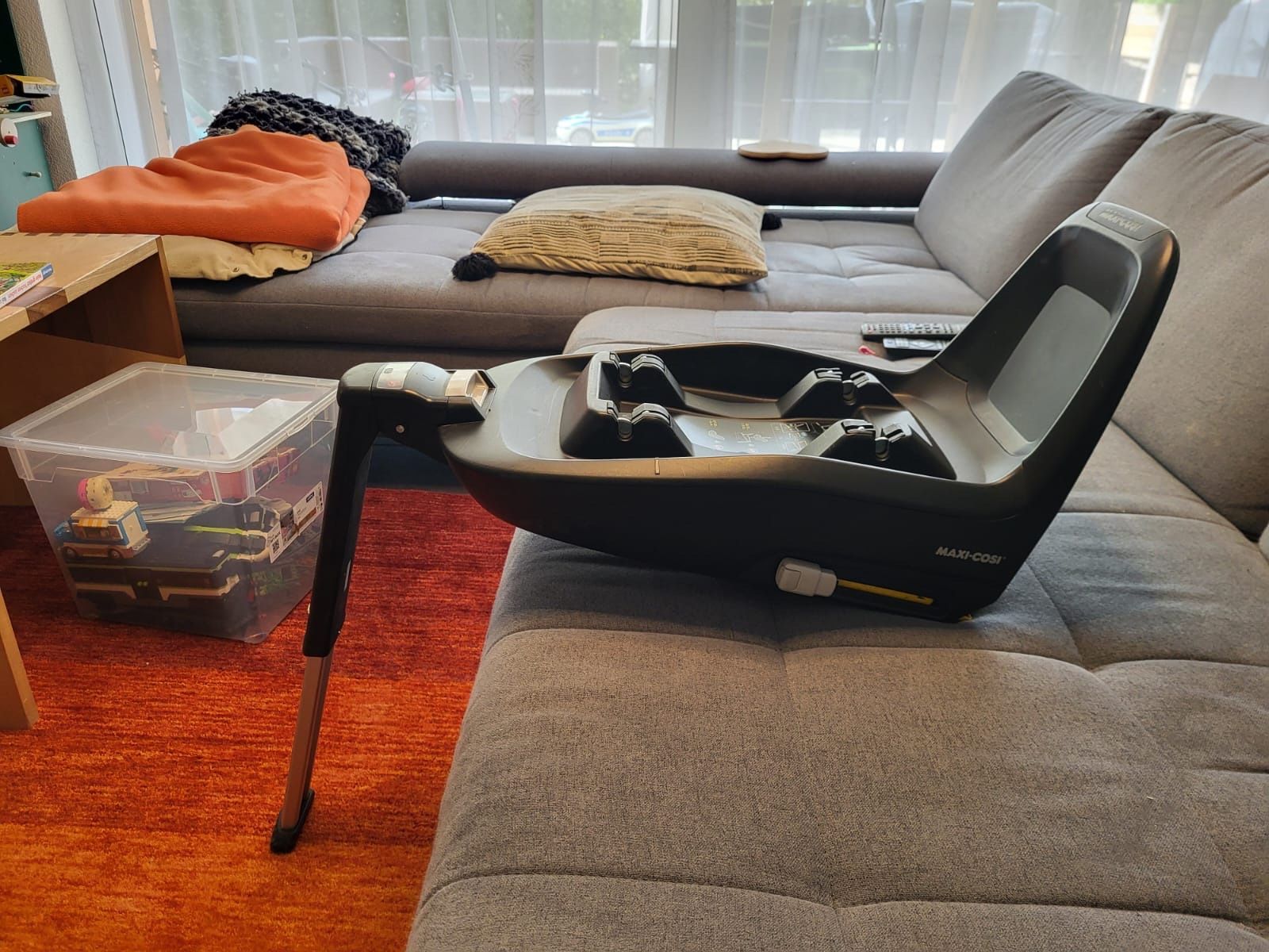 Maxi-Cosi Seggiolini per auto: Maxi Cosi Pearl Pro, mit Basisstation – Usato da winterthur venduto da Grami1 2