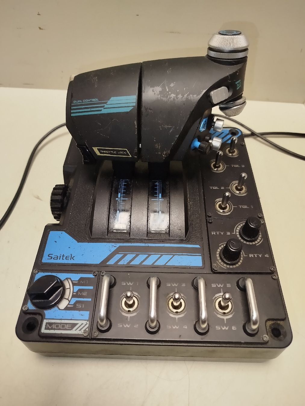 Saitek Controller: Saitek  X56 Pro Flight Throttle Quadrant - (em49) – Usato da Künten venduto da Schnaepplihuus 1