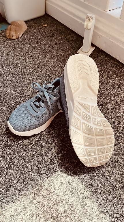 Scarpe da donna: Skechers hellblau – Usato da Spiegel b. Bern venduto da Tibi1966 3