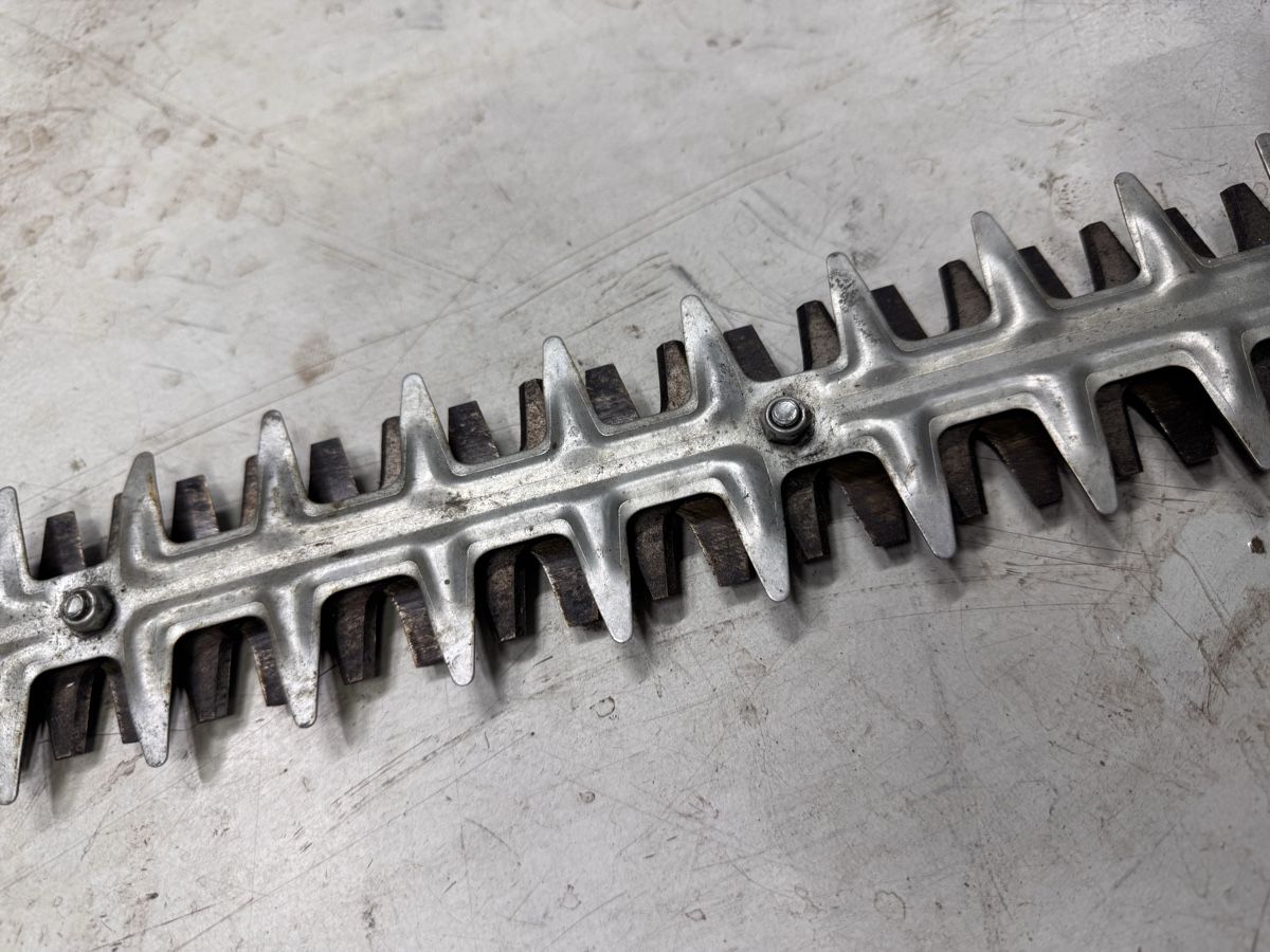 Tutte le macchine: Heckenschere benzin okay 2t – Usato da Künten venduto da tot_bw26 3