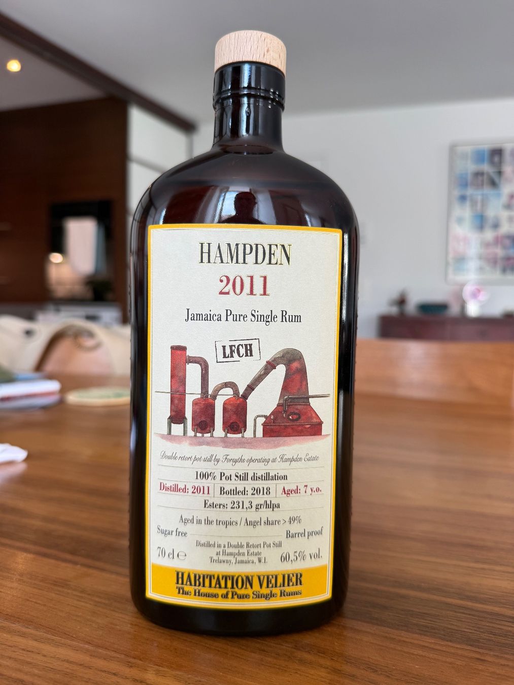 Bevande alcoliche: Hampden Rum Kult-Abfüller Velier - Offene Flasche – Usato da Rapperswil SG venduto da islayfan