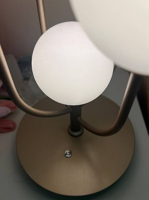 Lampen: Tisch leuchte – Gebraucht aus Rüschlikon von CourtneyM 2