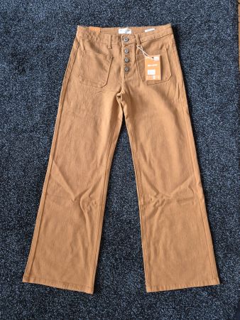Nina Carter Flare Jeans – Gr. L/40 – NEU