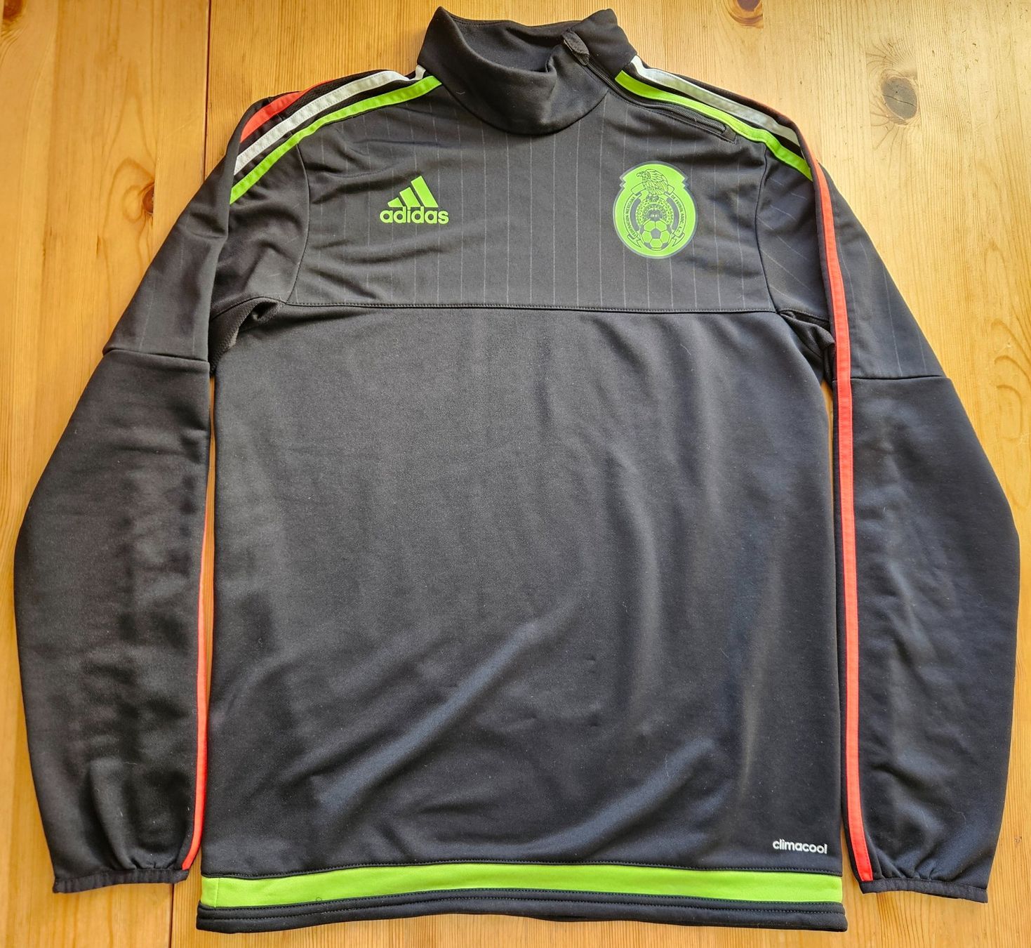 Adidas Canottiere & Pantaloni: Mexiko Trainingsoberteil adidas Gr. S Fussball Mexico Pulli – Usato da Hägglingen venduto da United-Village-Trade