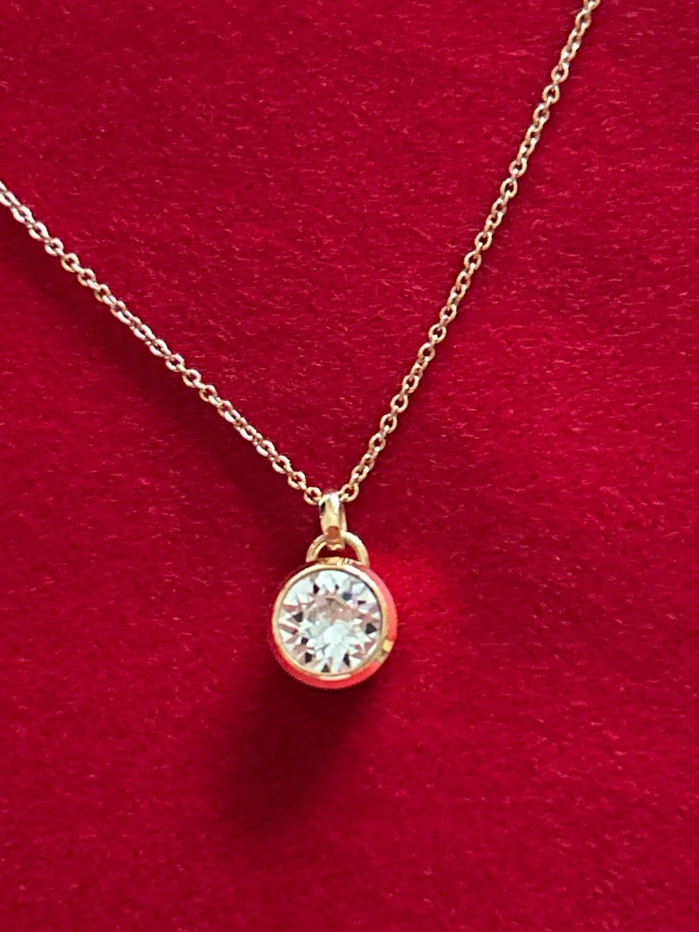 Colliers: Modeschmuck Halskette mit Anhänger goldfarben – D'occasion à Brunnen par Nala2929 2