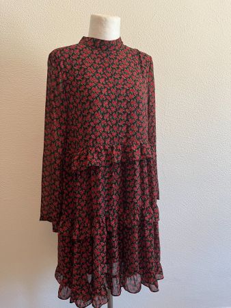 Mega Kleid mit Blumenmuster, NEU, Gr. M, NP 109.-